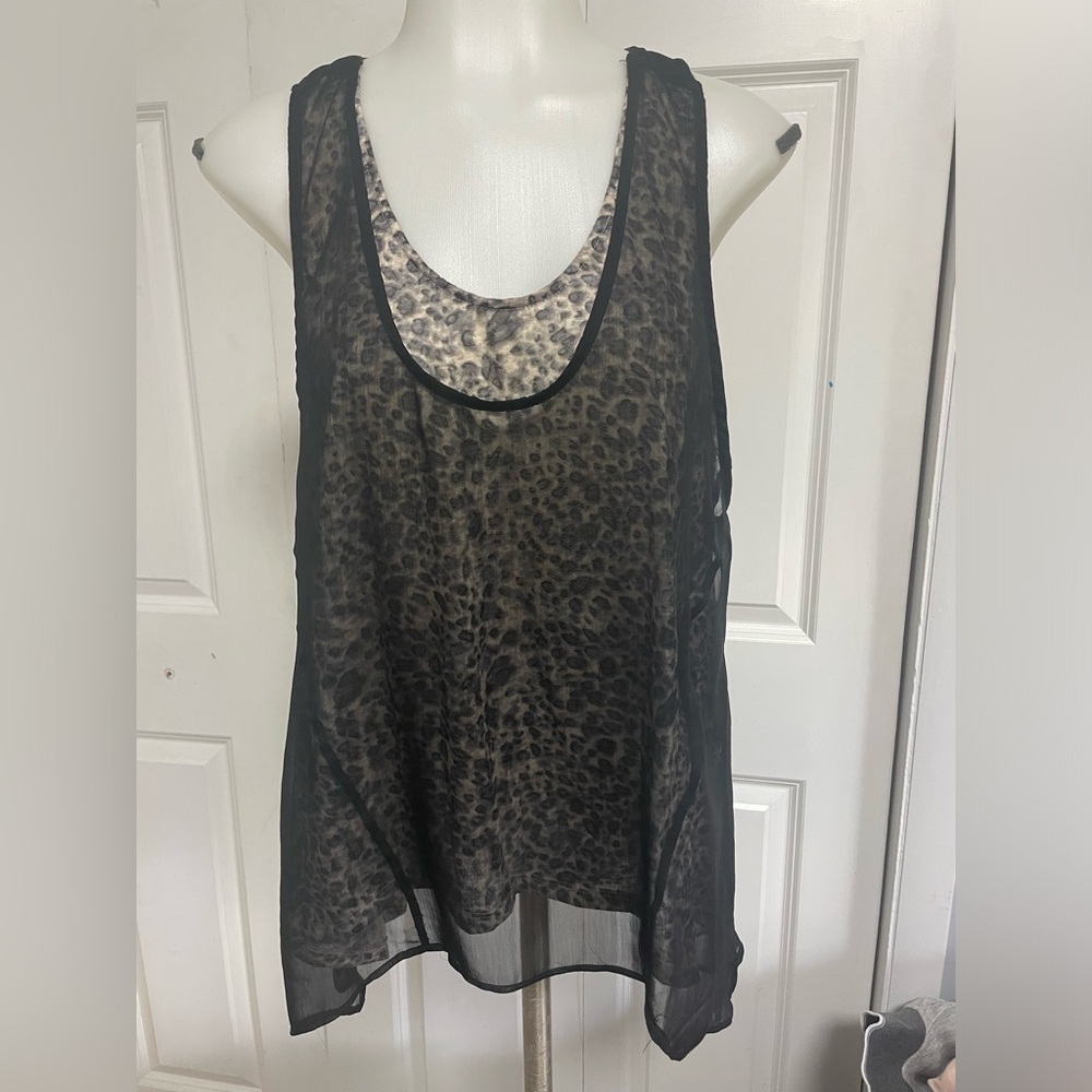 Leopard/ Black razorback tank top - Size L